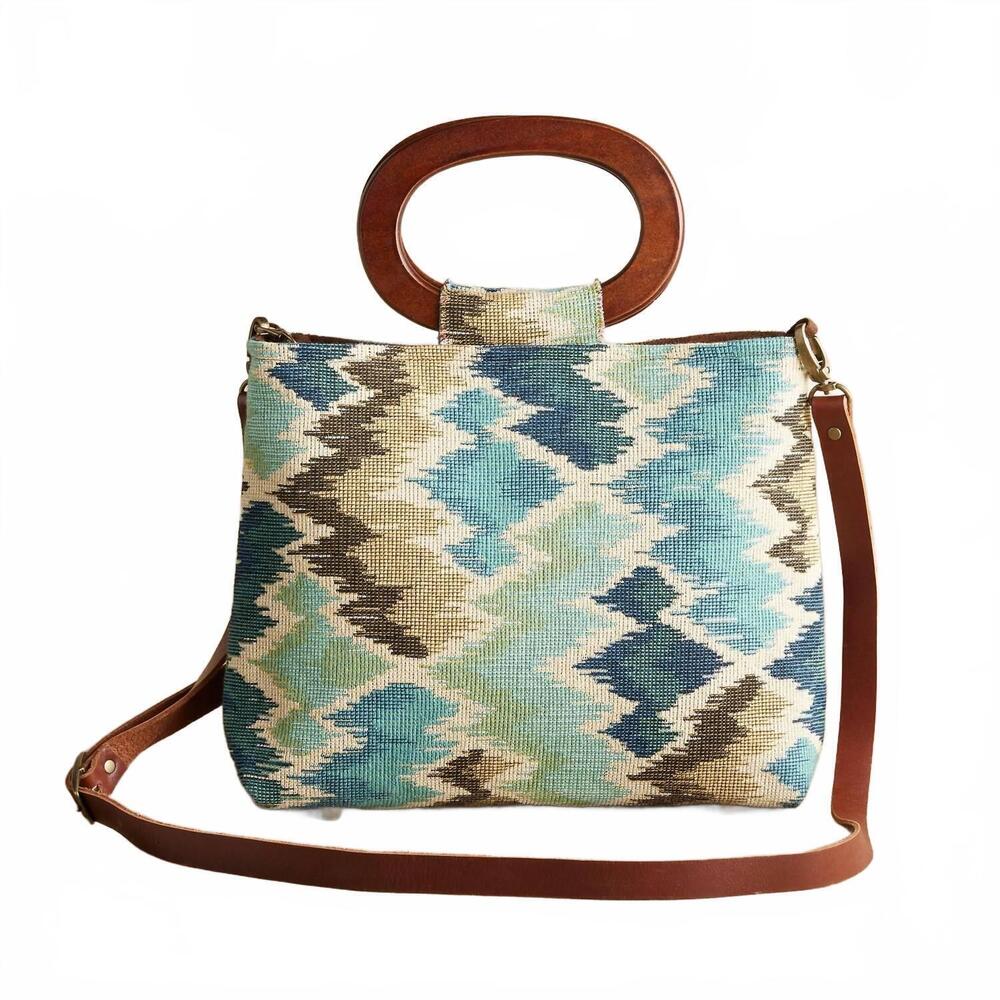 NEW ATENTI women's coda fifi handbag in green
